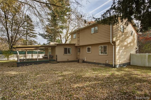 Builiding view thirty one for 11033 Carr, Davison, MI. 48423