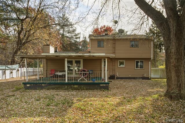 Builiding view thirty three for 11033 Carr, Davison, MI. 48423