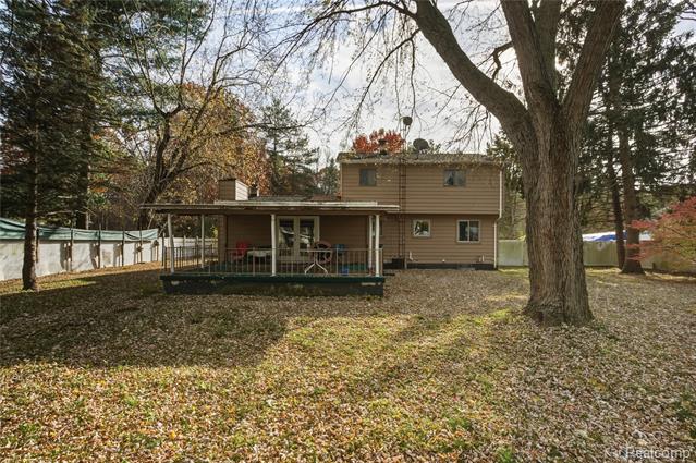 Builiding view thirty two for 11033 Carr, Davison, MI. 48423