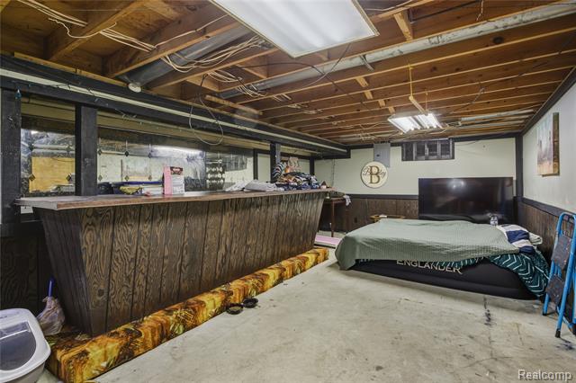 Builiding view twenty eight for 11033 Carr, Davison, MI. 48423