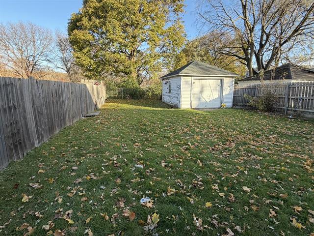 Builiding view nineteen for 718 Harrison, Kalamazoo, MI. 49007