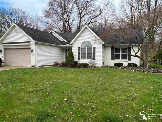 front view for 815 Scarlet Oak Dr, Monroe, Mi. 48162