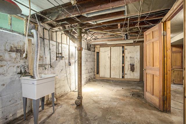 Builiding view nine for 1415 Hays Park, Kalamazoo, MI. 49001