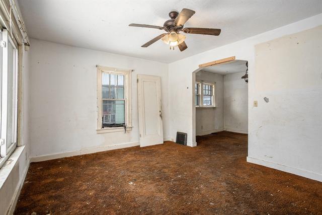 Builiding view one for 1415 Hays Park, Kalamazoo, MI. 49001