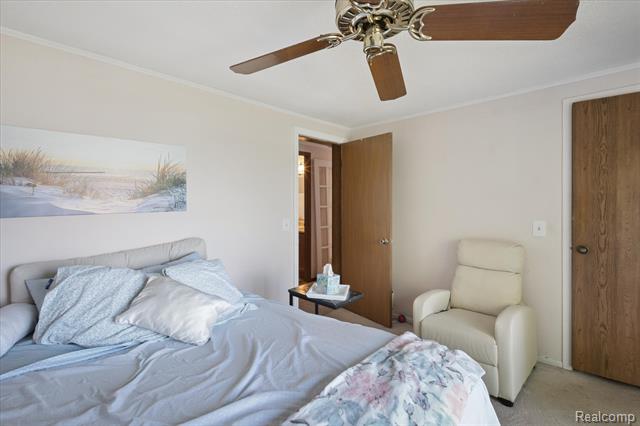 Builiding view fifteen for 9287 N River Rd, Algonac, MI. 48001