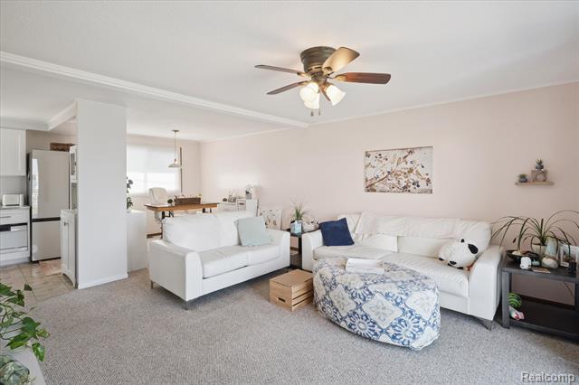 Builiding view four for 9287 N River Rd, Algonac, MI. 48001