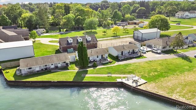 Builiding view twenty three for 9287 N River Rd, Algonac, MI. 48001