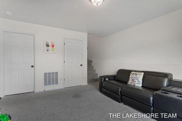 Builiding view thirty one for 1211 Jayberry, Holland, MI. 49424