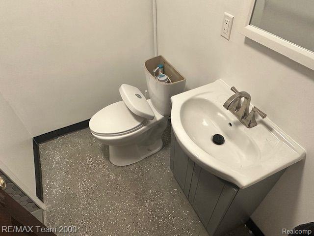 Builiding view thirty eight for 18285 Birchcrest, Detroit, MI. 48221