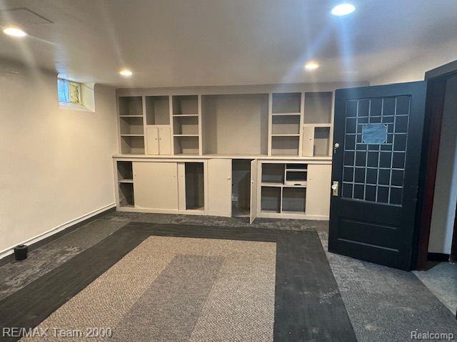 Builiding view thirty six for 18285 Birchcrest, Detroit, MI. 48221