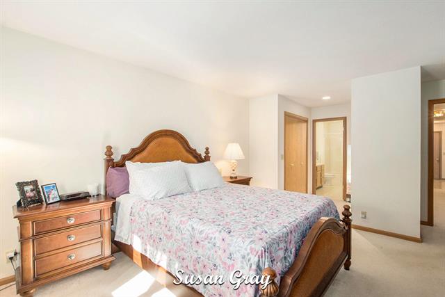 Builiding view twelve for 886 Creekridge, Holland, MI. 49423