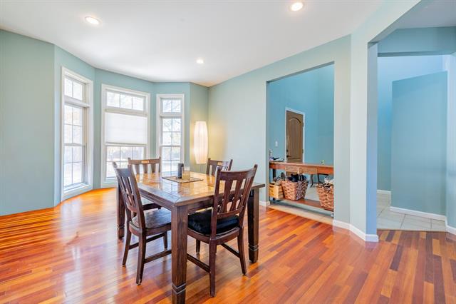 Builiding view seventeen for 404 Stryker, South Lyon, MI. 48178