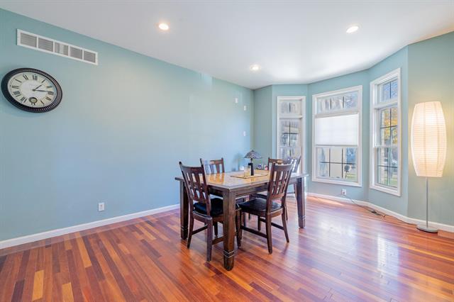 Builiding view sixteen for 404 Stryker, South Lyon, MI. 48178