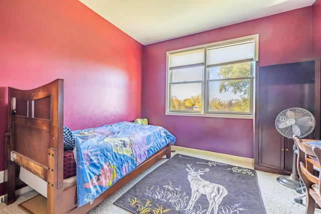 Builiding view thirty five for 404 Stryker, South Lyon, MI. 48178