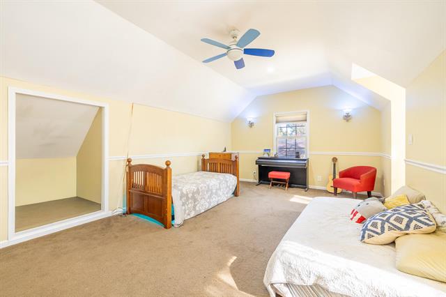 Builiding view thirty four for 404 Stryker, South Lyon, MI. 48178