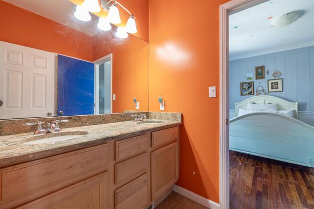 Builiding view thirty two for 404 Stryker, South Lyon, MI. 48178