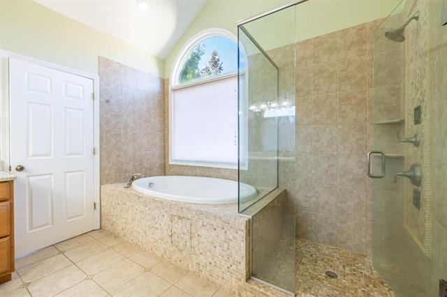 Builiding view twenty seven for 404 Stryker, South Lyon, MI. 48178