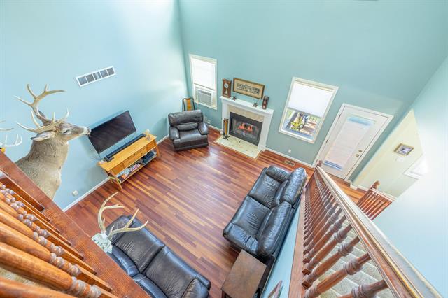 Builiding view twenty two for 404 Stryker, South Lyon, MI. 48178