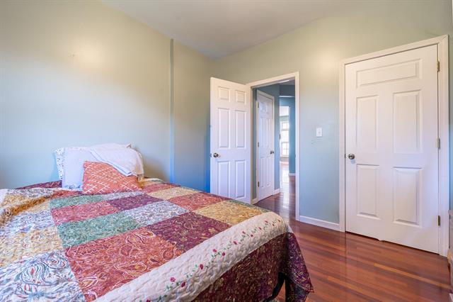 Builiding view twenty for 404 Stryker, South Lyon, MI. 48178