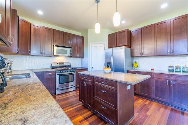 Builiding view two for 404 Stryker, South Lyon, MI. 48178