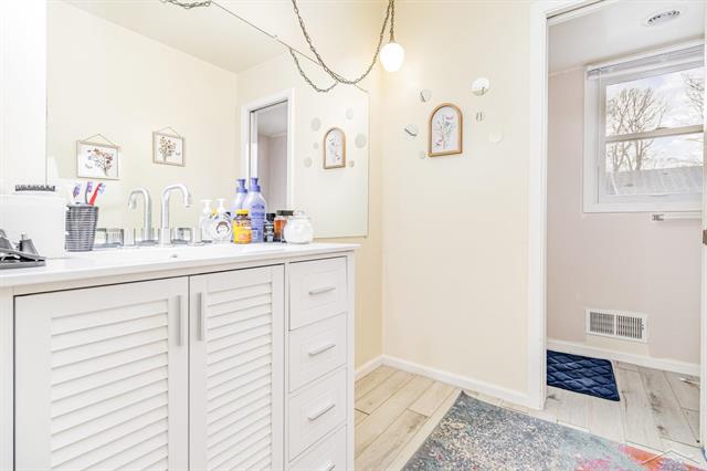 Builiding view eight for 11025 Higley Circle, Schoolcraft, MI. 49087