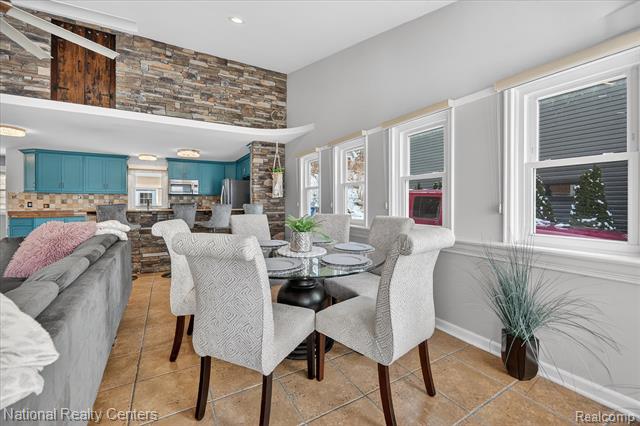 Builiding view eleven for 560 Black Oaks, Howell, MI. 48843