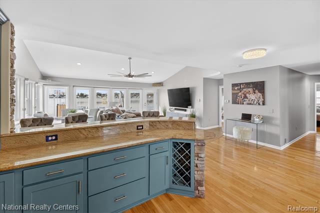 Builiding view fifteen for 560 Black Oaks, Howell, MI. 48843