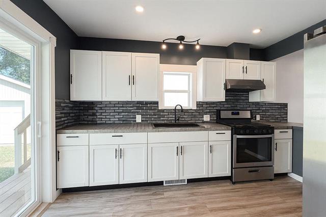 Builiding view eight for 343 Corinne, Grand Rapids, MI. 49507