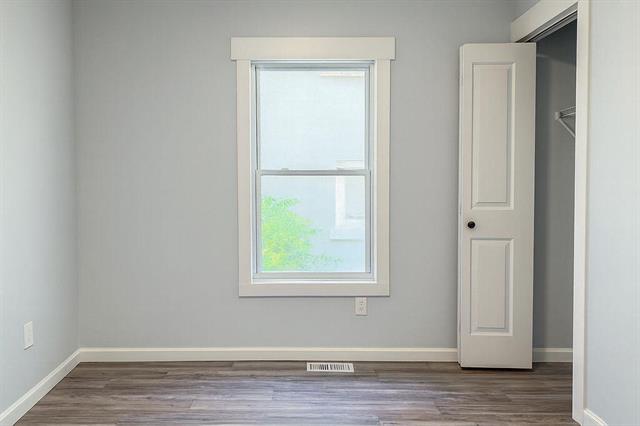 Builiding view four for 343 Corinne, Grand Rapids, MI. 49507