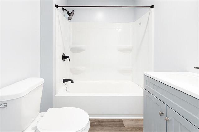 Builiding view twelve for 343 Corinne, Grand Rapids, MI. 49507