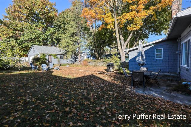 Builiding view thirty one for 305 Robert, Ludington, MI. 49431