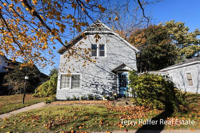 Builiding view twenty nine for 305 Robert, Ludington, MI. 49431