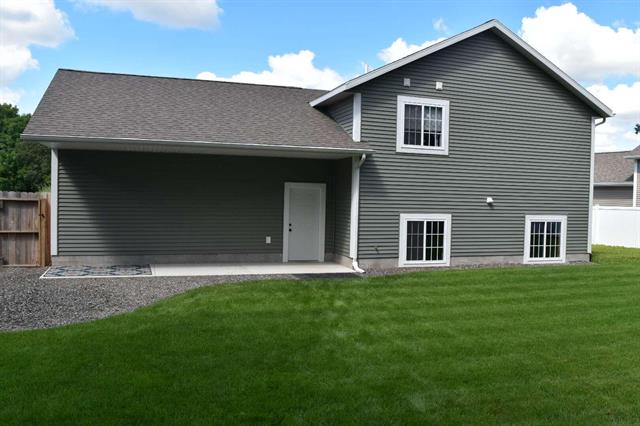 Builiding view forty for 1153 Spruce Pointe, Whitehall, MI. 49461