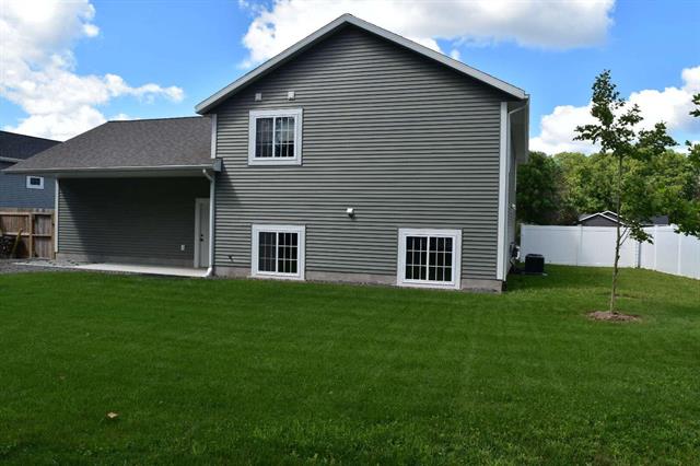 Builiding view thirty nine for 1153 Spruce Pointe, Whitehall, MI. 49461