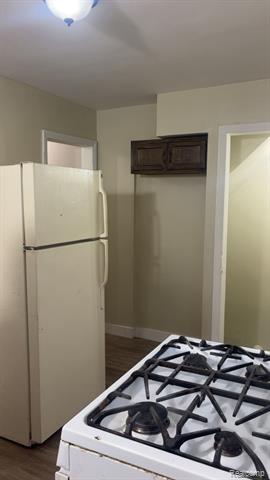 Builiding view twenty one for 6387 Auburn, Detroit, MI. 48228