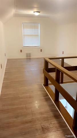 Builiding view two for 6387 Auburn, Detroit, MI. 48228