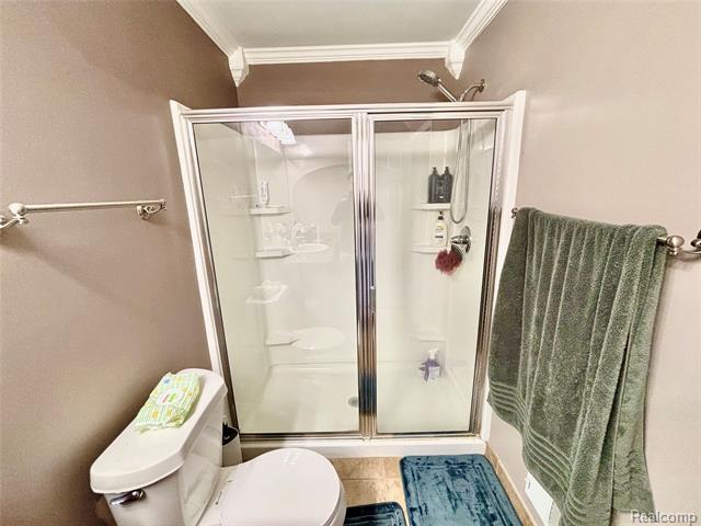 Builiding view fifteen for 11405 Woods, Utica, MI. 48317