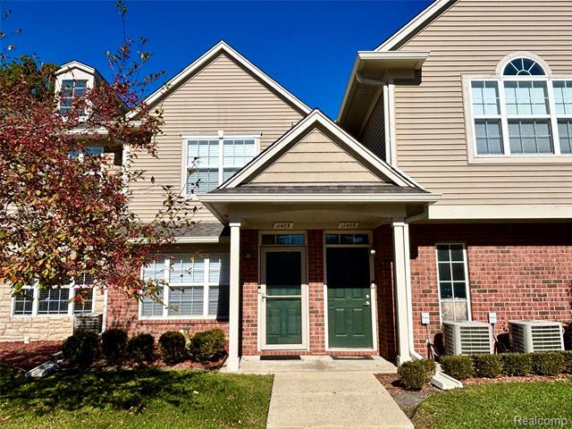 Builiding view one for 11405 Woods, Utica, MI. 48317