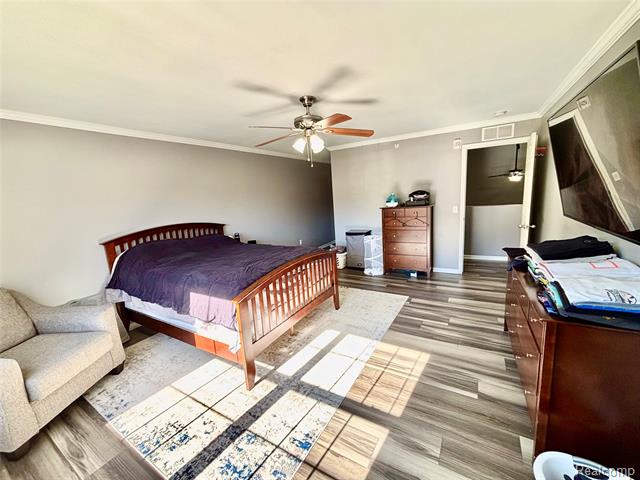 Builiding view thirteen for 11405 Woods, Utica, MI. 48317