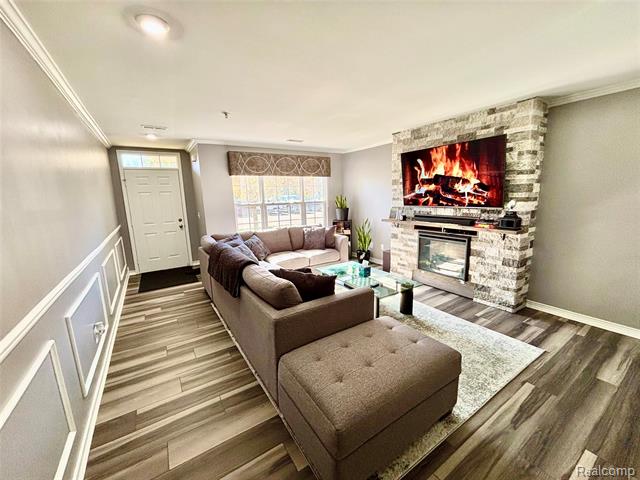 Builiding view three for 11405 Woods, Utica, MI. 48317