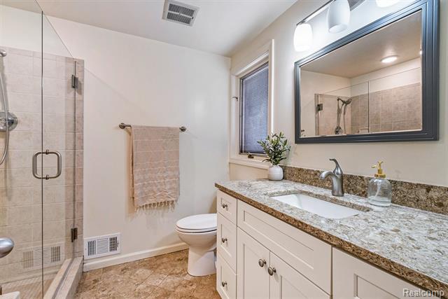 Builiding view twenty four for 5348 Mccandlish, Grand Blanc, MI. 48439