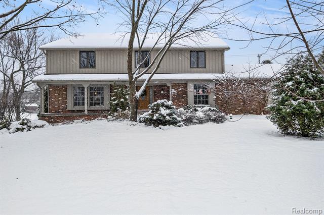 front view for 5348 Mccandlish Road, Grand Blanc, Mi. 48439