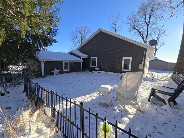 Builiding view five for 4325 Indian, Battle Creek, MI. 49017