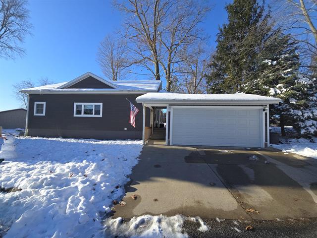 Builiding view one for 4325 Indian, Battle Creek, MI. 49017