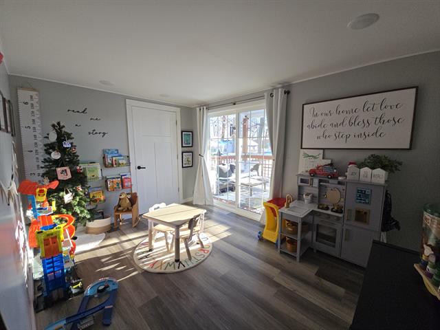 Builiding view thirty one for 4325 Indian, Battle Creek, MI. 49017