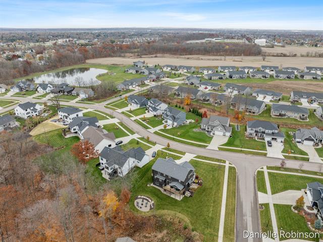 Builiding view forty five for 3361 Box Elder Drive, Jenison, MI. 49428