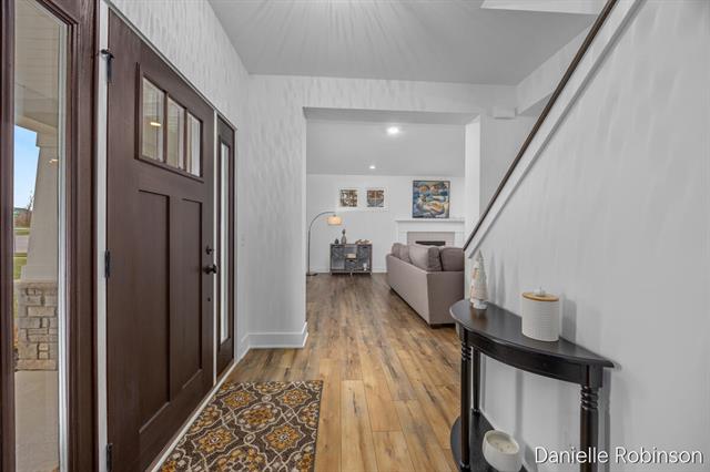 Builiding view four for 3361 Box Elder Drive, Jenison, MI. 49428