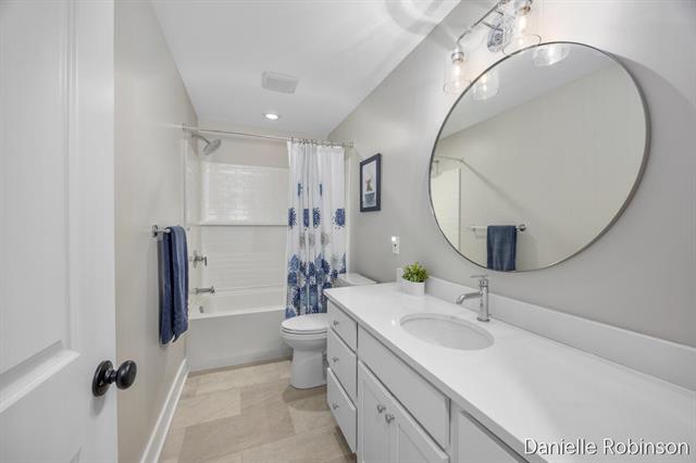 Builiding view thirty six for 3361 Box Elder Drive, Jenison, MI. 49428