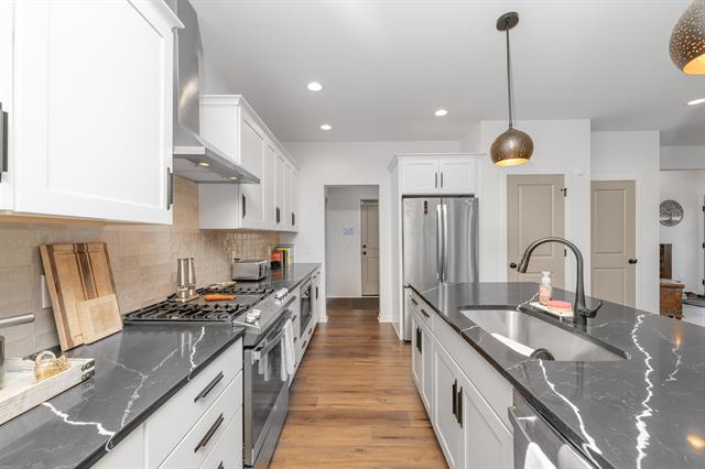 Builiding view seven for 4228 Corvo, Kalamazoo, MI. 49006