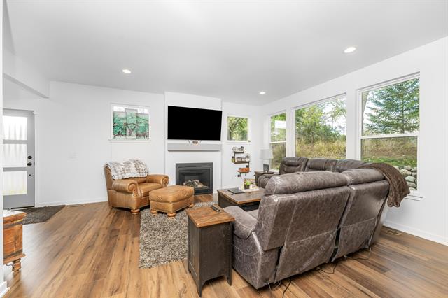 Builiding view ten for 4228 Corvo, Kalamazoo, MI. 49006